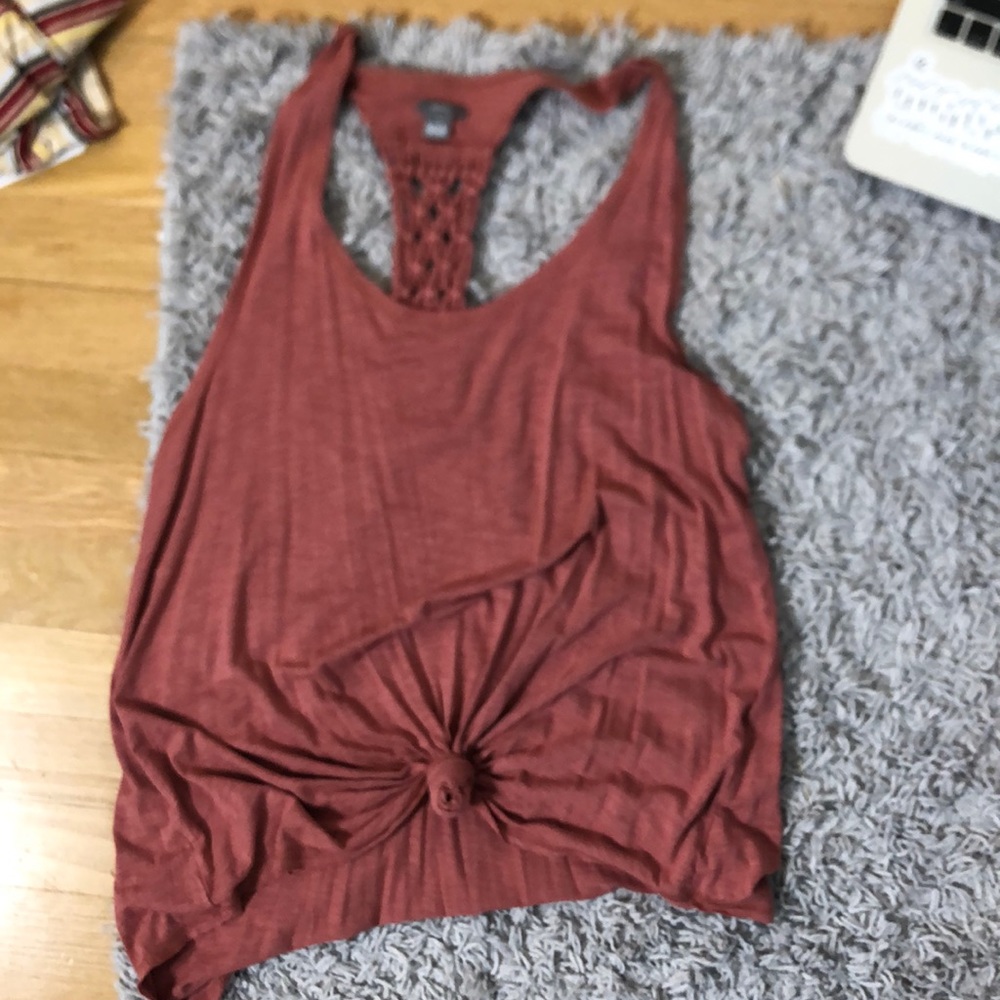 Tank top with knotted back
